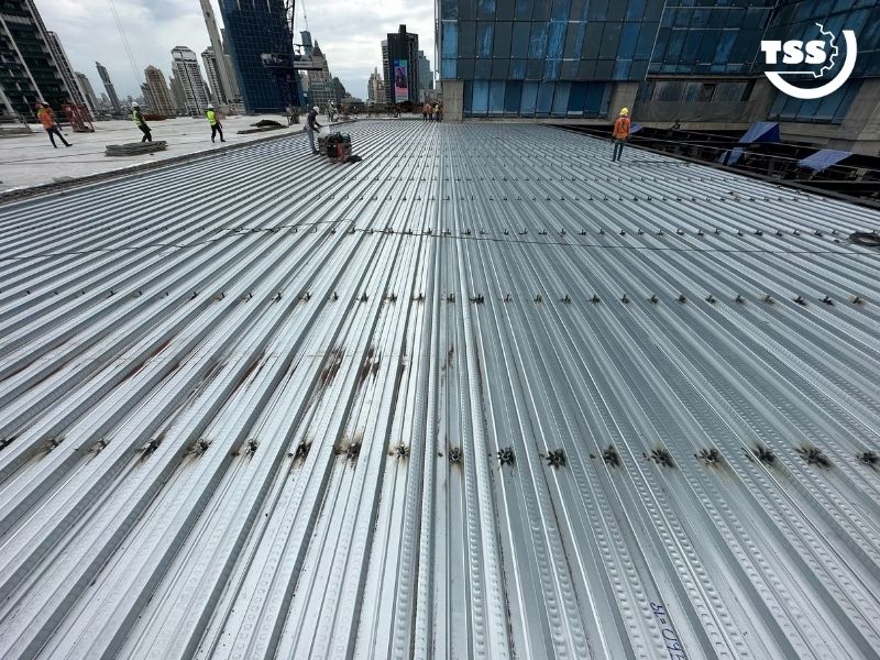 ผลิตและจำหน่าย Metal Deck